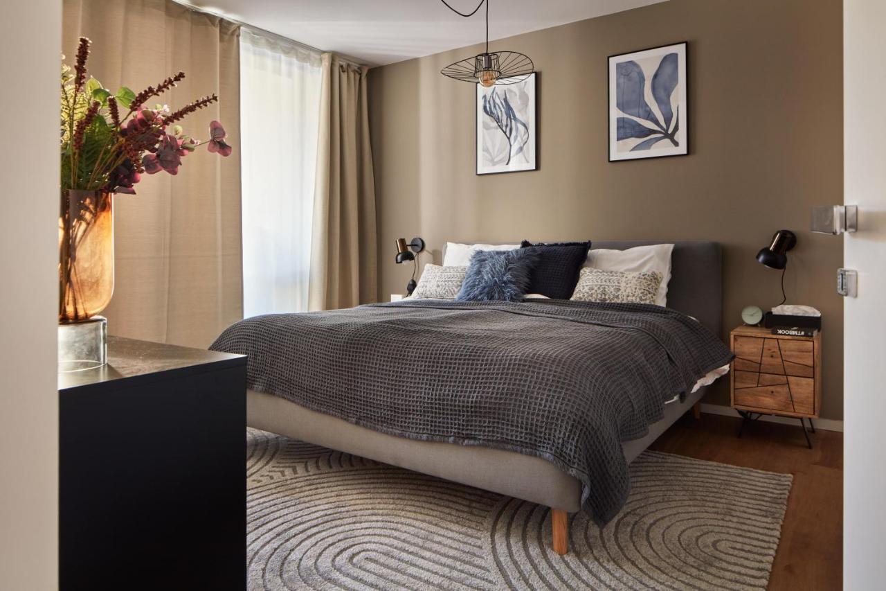 Prague Days - Stylish Apartments With Terrace - Parking - Quiet Area 외부 사진