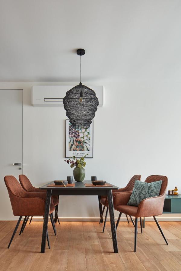 Prague Days - Stylish Apartments With Terrace - Parking - Quiet Area 외부 사진