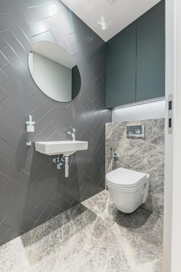 Prague Days - Stylish Apartments With Terrace - Parking - Quiet Area 외부 사진